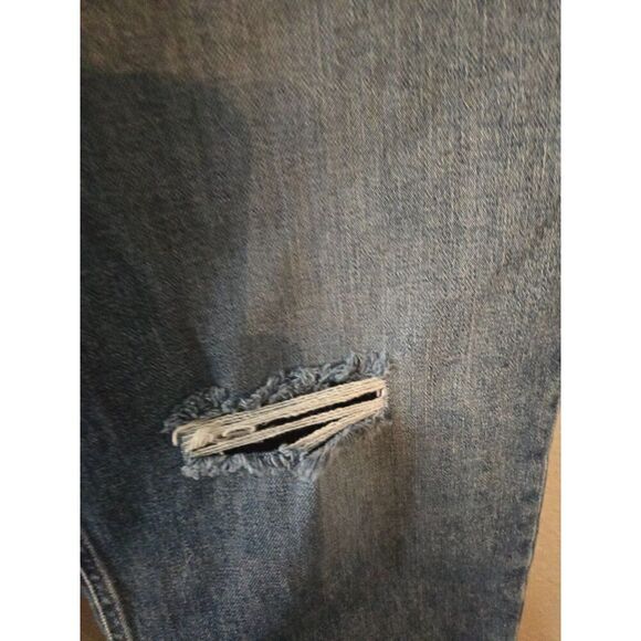 Everlane Women's Original Cheeky Jean Distressed with Raw Hem Size 33 Reg - Picture 9 of 11